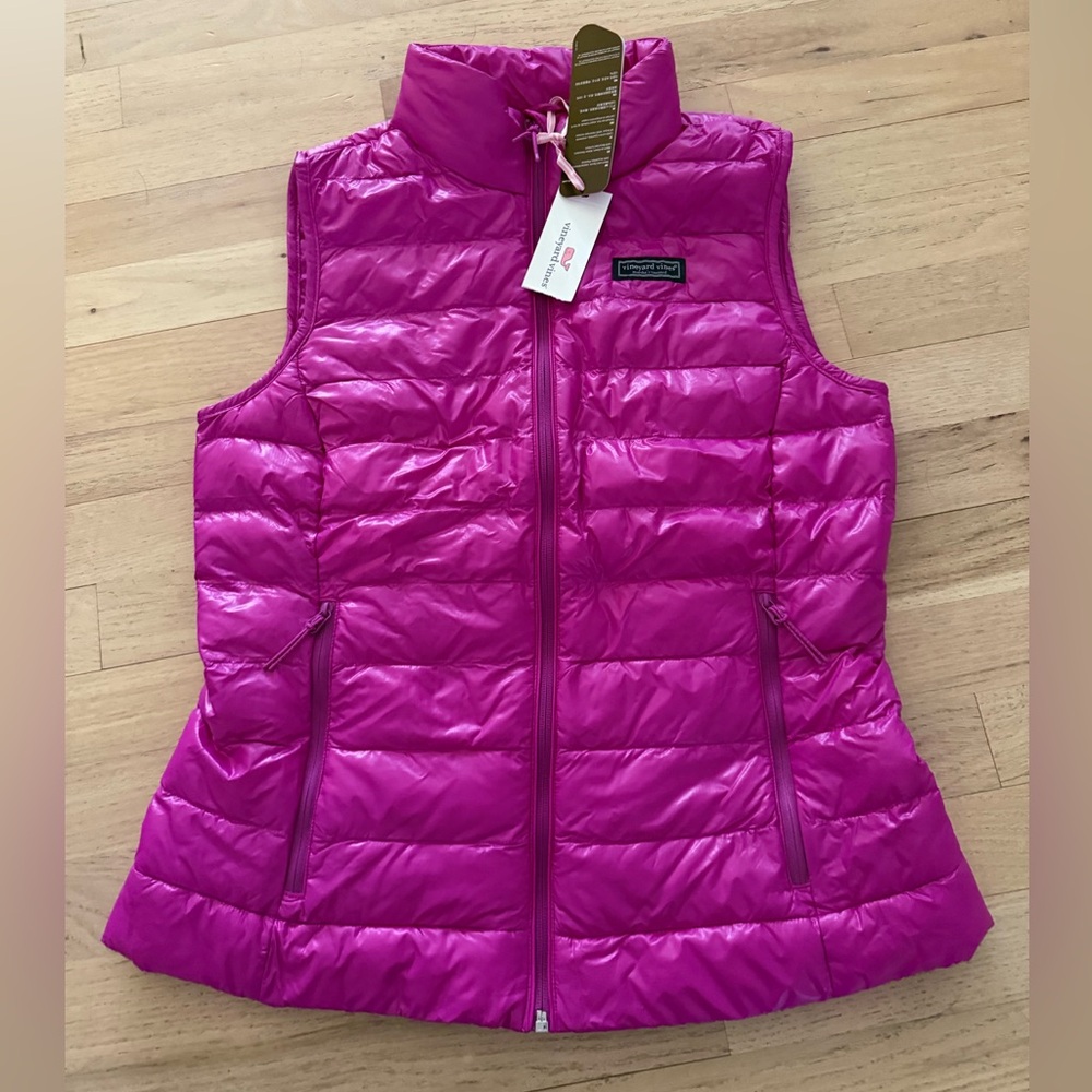 Vineyard vines NWT nano style vest